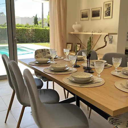 Home22 *