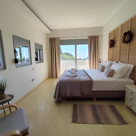Home22 *
